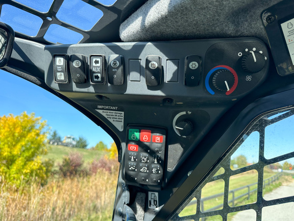 2024 John Deere 325G Compact Track Loader