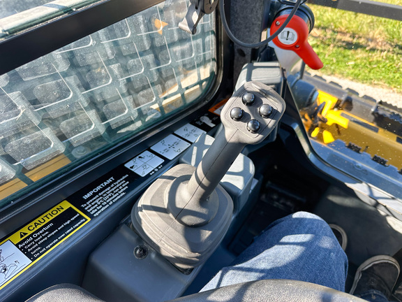 2024 John Deere 325G Compact Track Loader