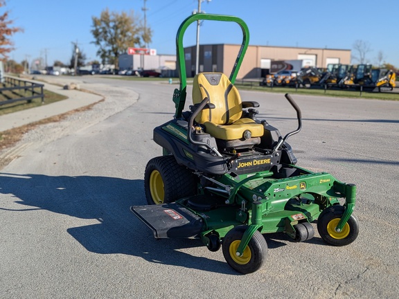 2022 John Deere Z950M Mower/Zero Turn