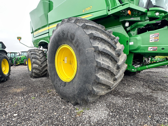 2024 John Deere S780 Combine