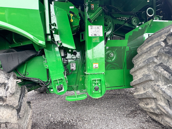 2024 John Deere S780 Combine