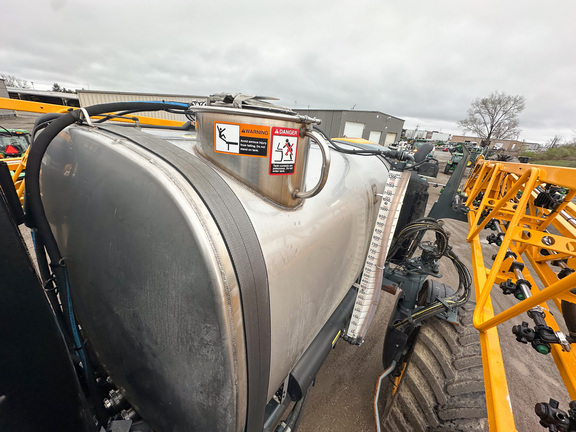 2025 Hagie STS12 Sprayer/High Clearance