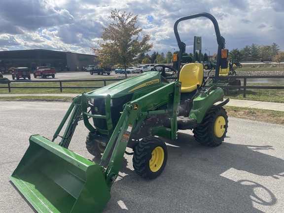 2019 John Deere 1023E Tractor Compact