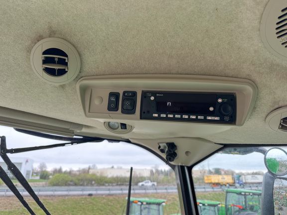 2024 John Deere S780 Combine