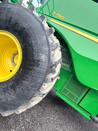 2024 John Deere S780 Combine