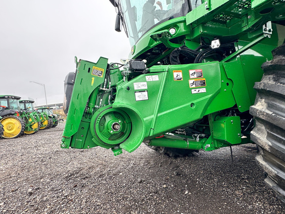 2024 John Deere S780 Combine