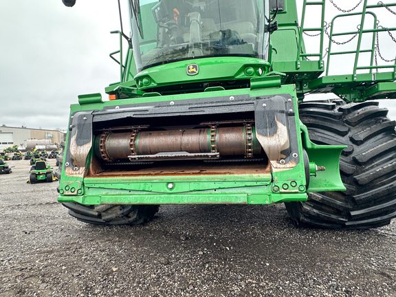 2024 John Deere S780 Combine