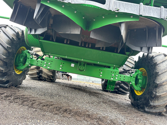 2024 John Deere S780 Combine