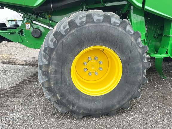 2024 John Deere S780 Combine