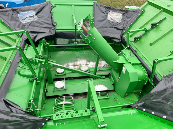 2024 John Deere S780 Combine