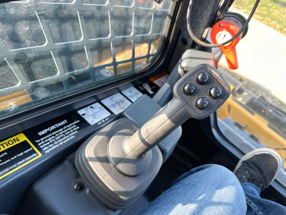 2024 John Deere 325G Compact Track Loader