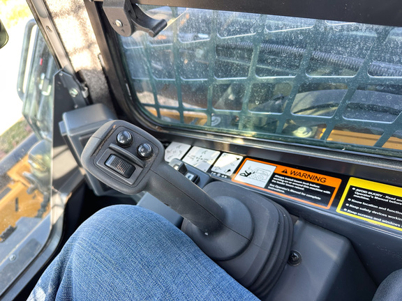 2024 John Deere 325G Compact Track Loader