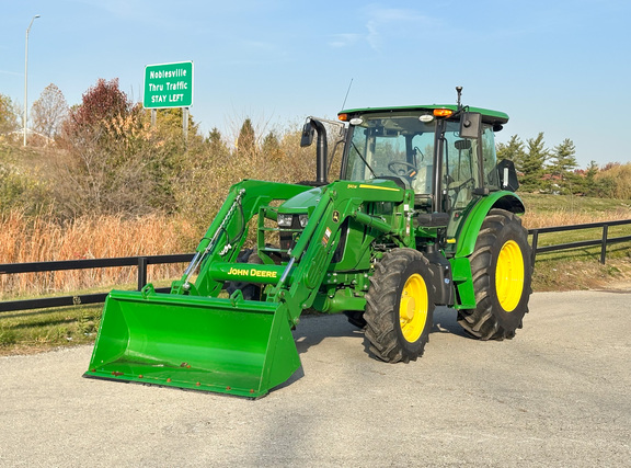 2024 John Deere 5100E Tractor