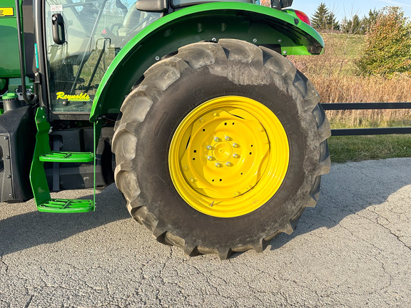 2024 John Deere 5100E Tractor