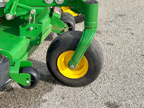 2022 John Deere Z930M Mower/Zero Turn