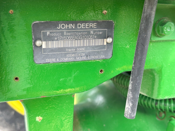 2016 John Deere 5065E Tractor