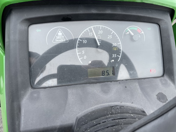 2022 John Deere 1025R Tractor Compact