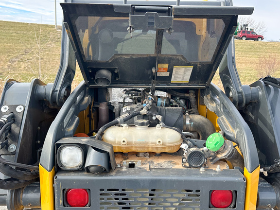 2023 John Deere 325G Compact Track Loader