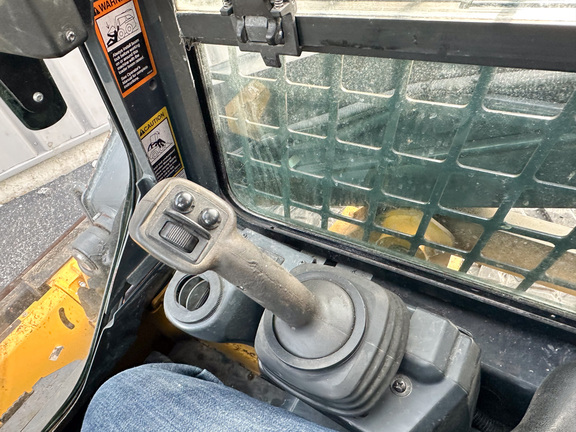 2021 John Deere 317G Compact Track Loader