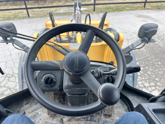 2019 John Deere 244L Compact Utility Loader