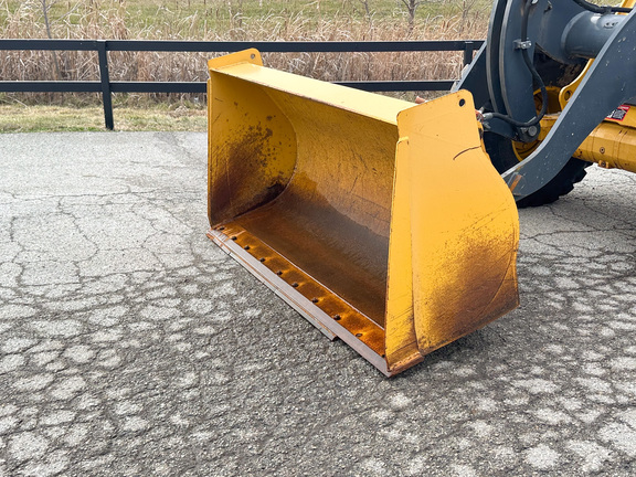 2019 John Deere 244L Compact Utility Loader