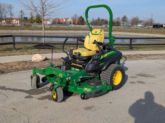 2022 John Deere Z950M Mower/Zero Turn