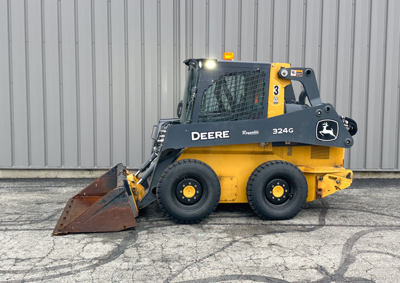 2021 John Deere 324G Skid Steer Loader