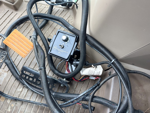 2013 John Deere 6105M Tractor