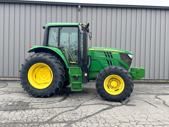 2013 John Deere 6105M Tractor