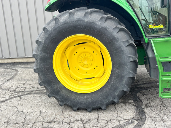 2013 John Deere 6105M Tractor