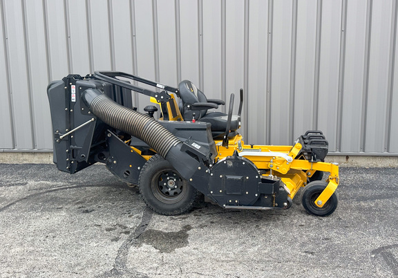 2022 Hustler Excel SUPER Z Mower/Zero Turn