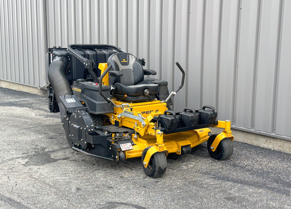 2022 Hustler Excel SUPER Z Mower/Zero Turn
