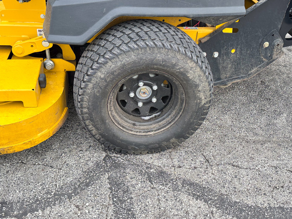 2022 Hustler Excel SUPER Z Mower/Zero Turn