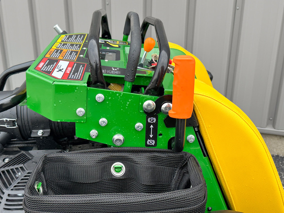 2025 John Deere Q865R Misc