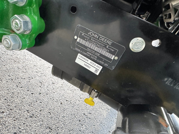 2022 John Deere 1023E Tractor Compact