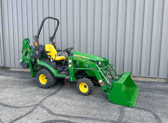 2021 John Deere 1025R Tractor Compact