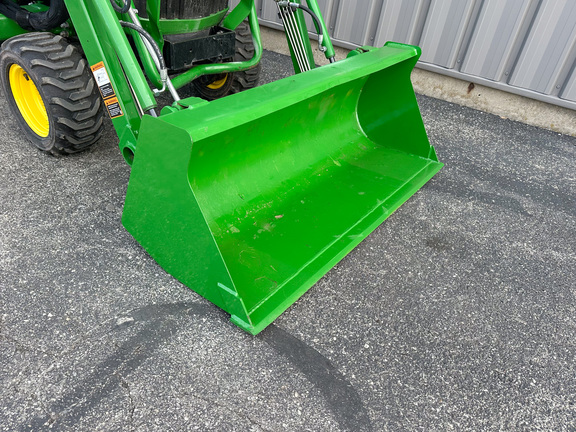 2021 John Deere 1025R Tractor Compact