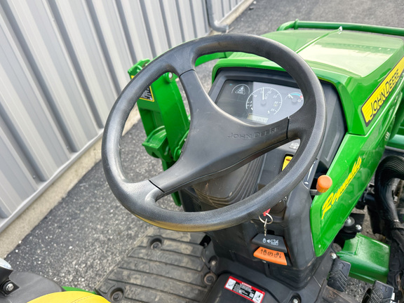 2021 John Deere 1025R Tractor Compact