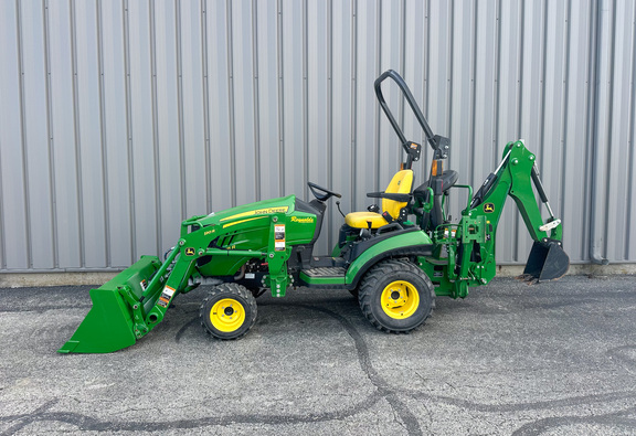 2021 John Deere 1025R Tractor Compact