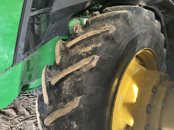 2023 John Deere 8R 370 Tractor