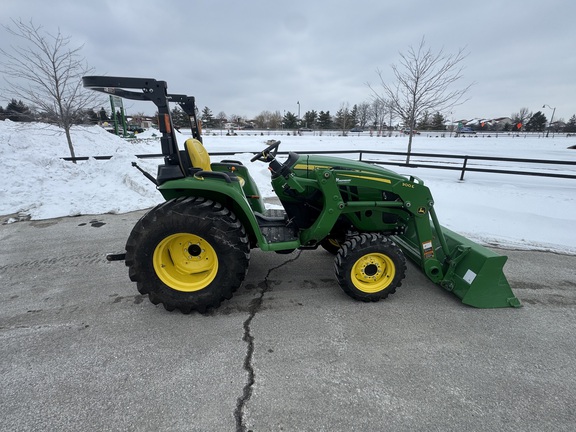 2018 John Deere 3038E Tractor Compact