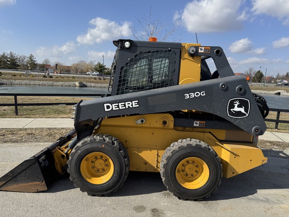 2021 John Deere 330G Skid Steer Loader