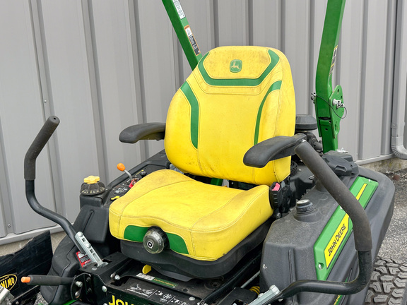 2022 John Deere Z960M Mower/Zero Turn