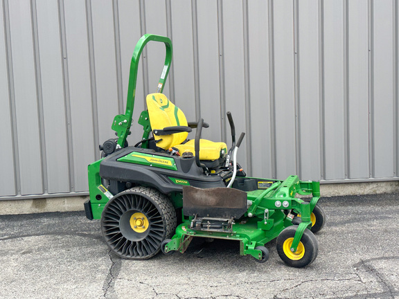 2022 John Deere Z960M Mower/Zero Turn