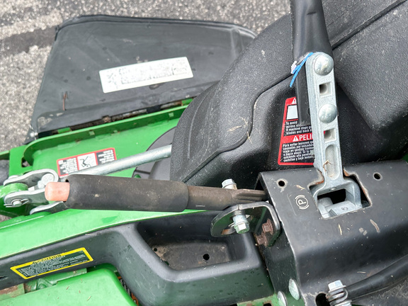 2022 John Deere Z930M Mower/Zero Turn