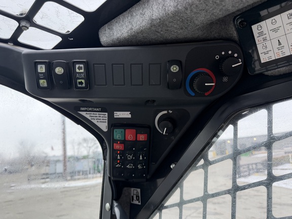 2023 John Deere 325G Compact Track Loader