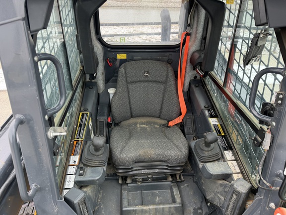 2023 John Deere 325G Compact Track Loader