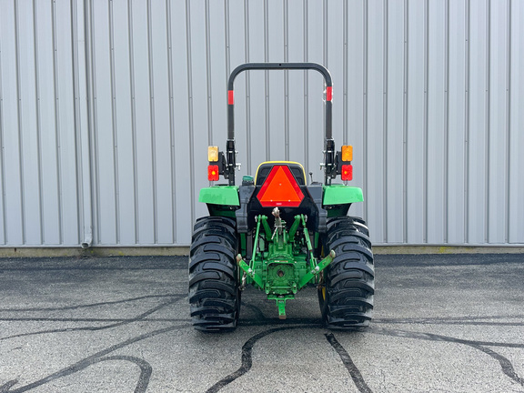 2022 John Deere 3043D Tractor Compact