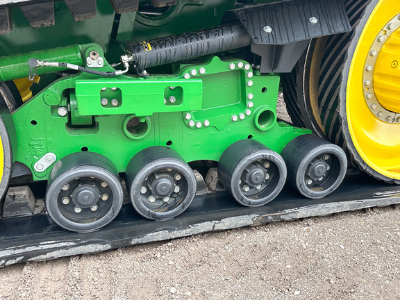 2022 John Deere 9RT 570 Tractor Rubber Track