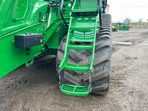 2022 John Deere 9RT 570 Tractor Rubber Track